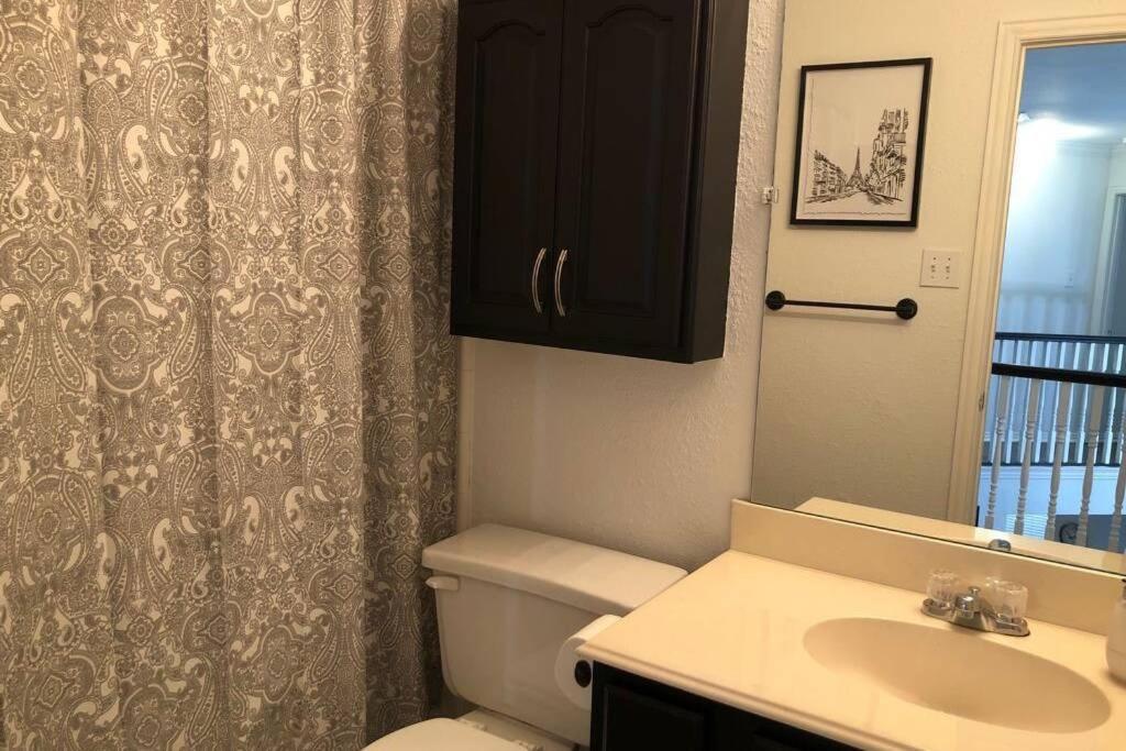 Remodeled Luxury With Proximity Villa Lewisville Luaran gambar